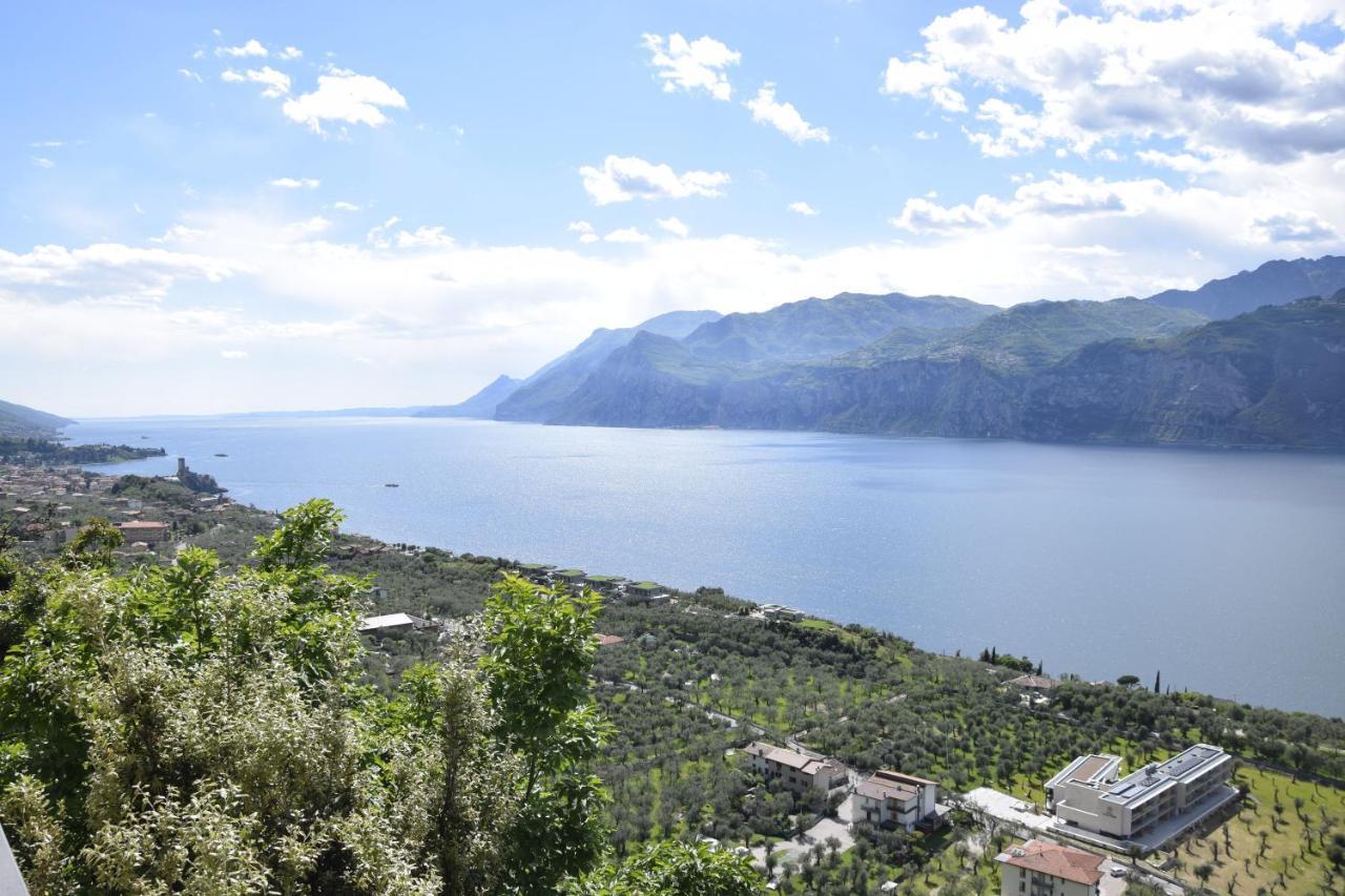 La Terrazza Sul Lago Малчезине Екстериор снимка